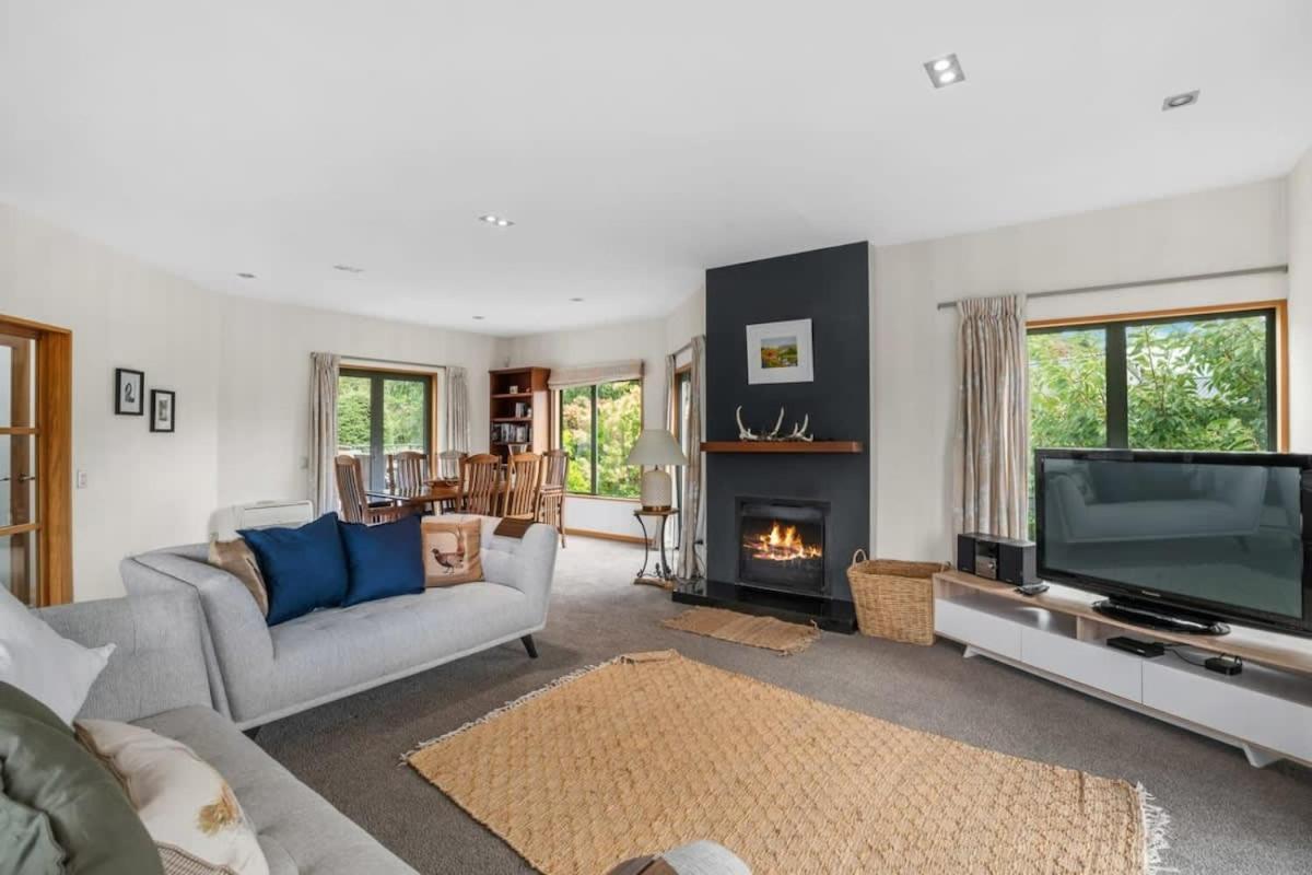 Lake View Villa Wanaka Ngoại thất bức ảnh